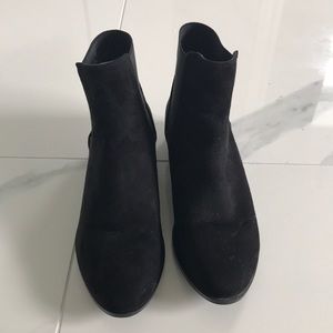 Black suede Aldo booties